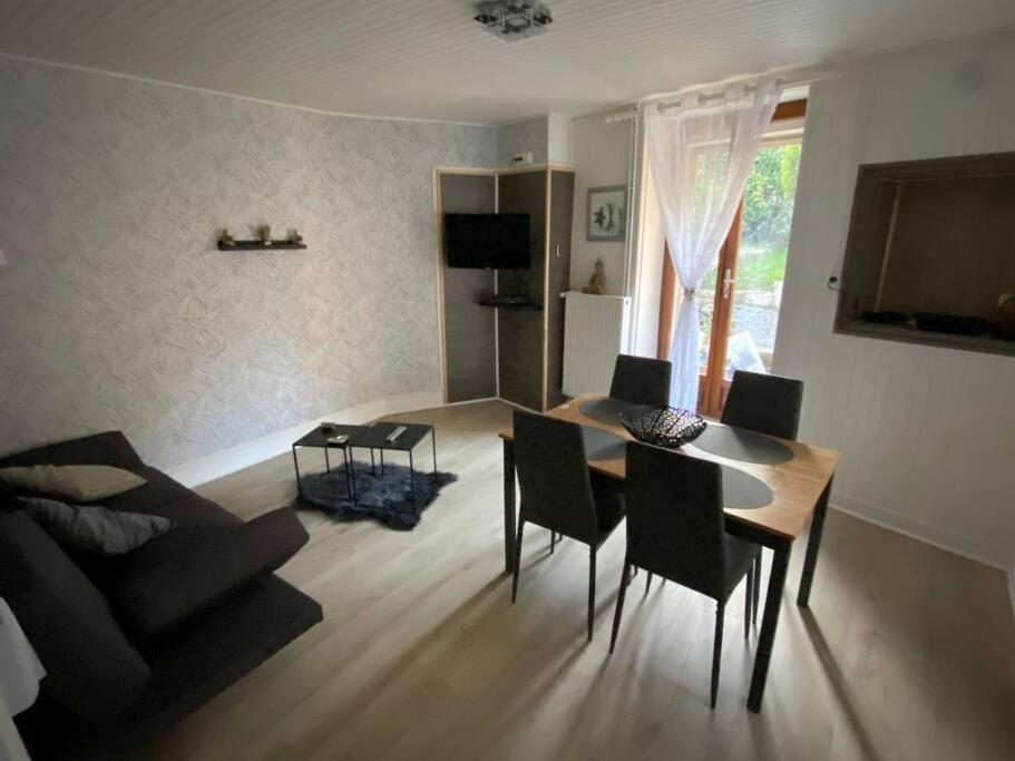 La Maison De Nelly Labellise 3* Mouzon  ภายนอก รูปภาพ